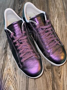 Converse shoes Pro Leather Lp Iridescent Ox Sneakers Size 11 leather upper